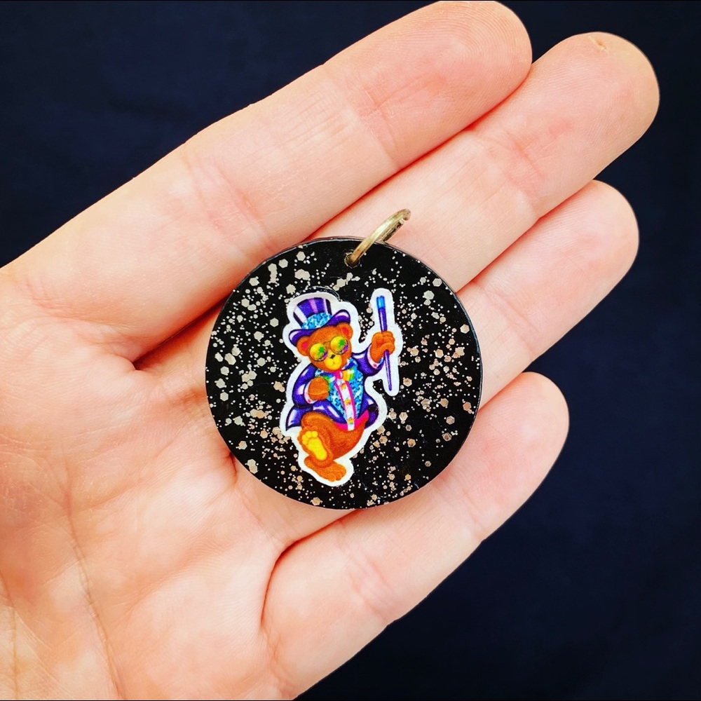 Lisa Frank Hollywood Bear & Lips Kiss Pendant Necklace Sticker Jewelry